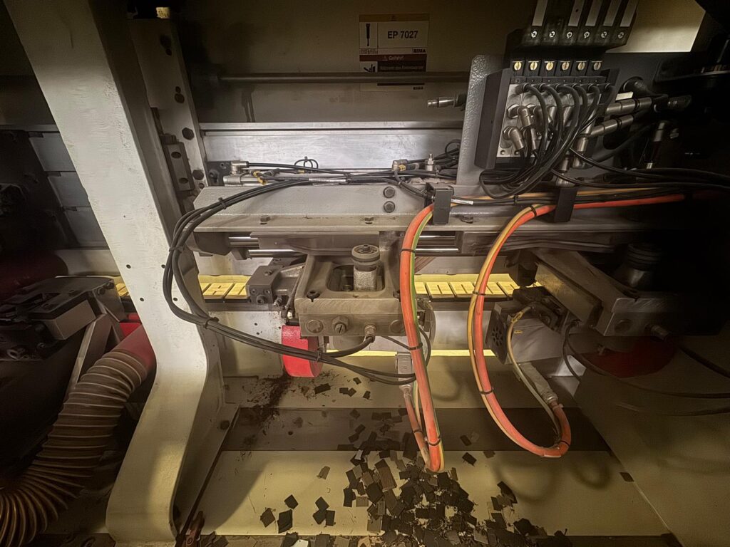 WhatsApp Image 2025-04-14 at 09.26.52 (3)