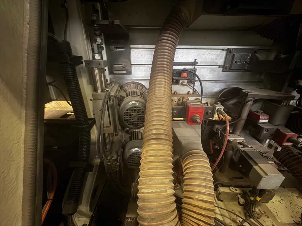 WhatsApp Image 2025-04-14 at 09.26.53 (4)