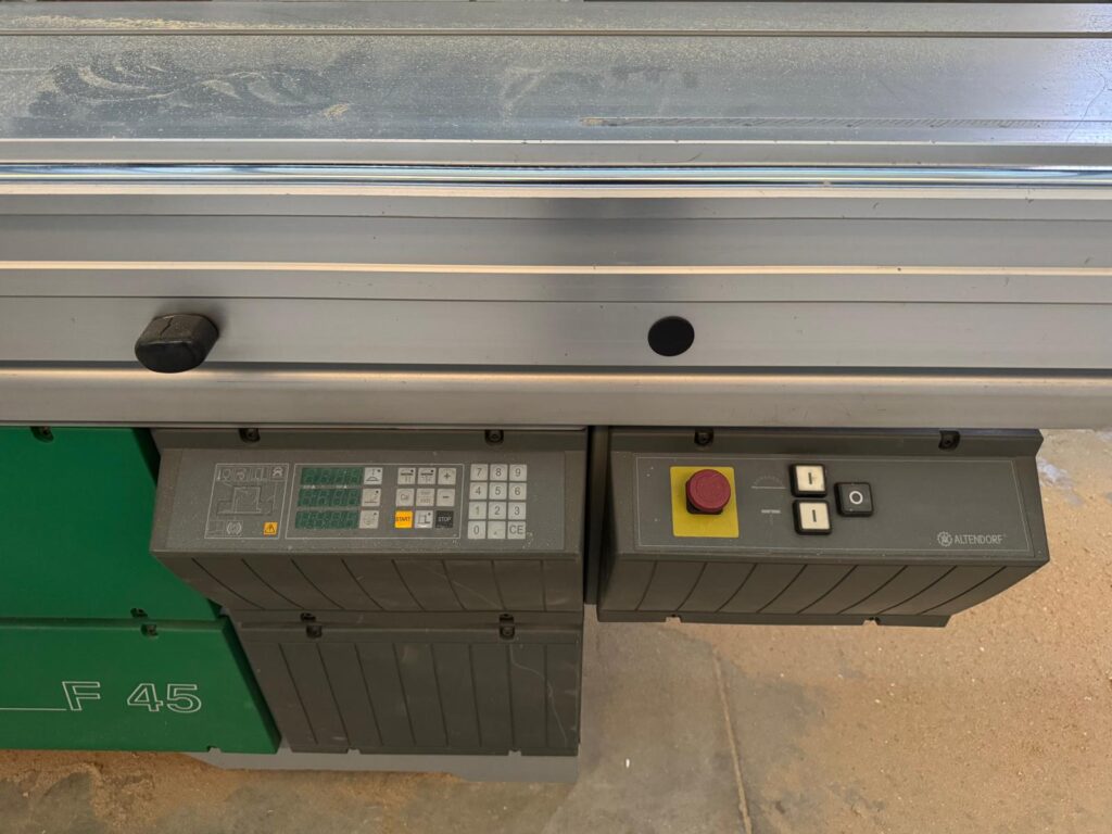 WhatsApp Image 2025-06-23 at 15.18.54 (1)