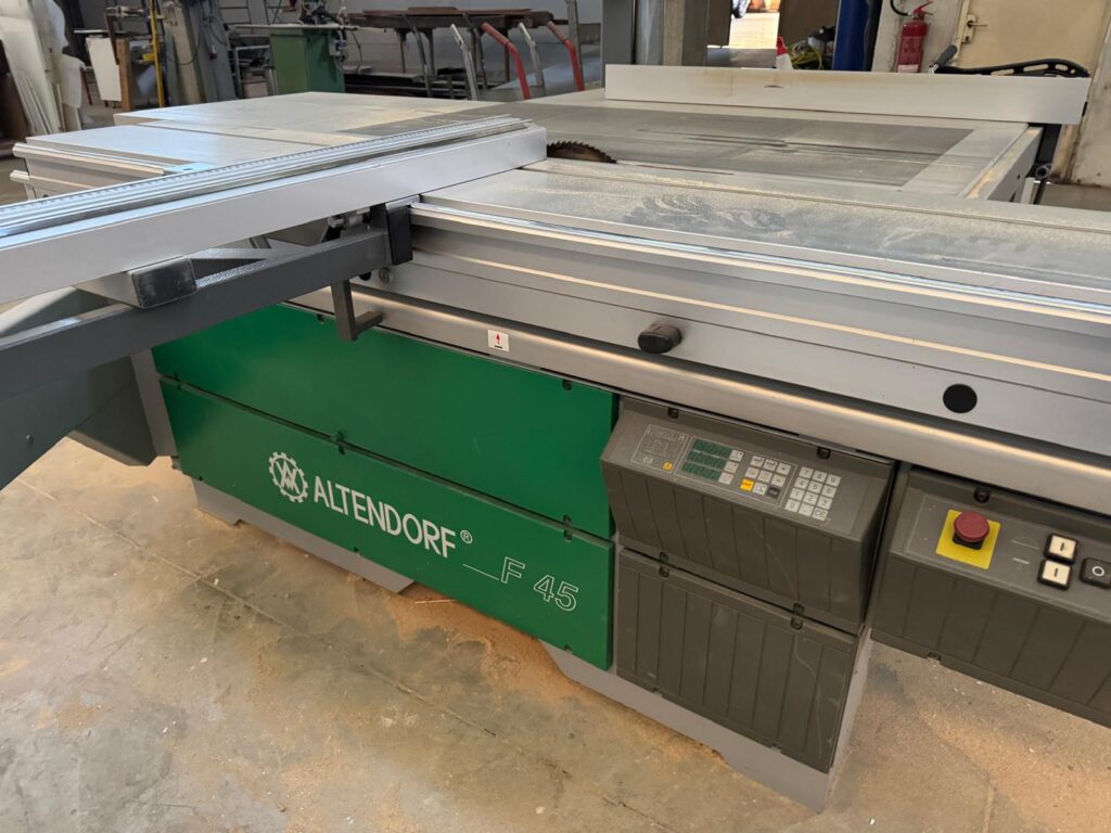 WhatsApp Image 2025-06-23 at 15.18.54 (2)