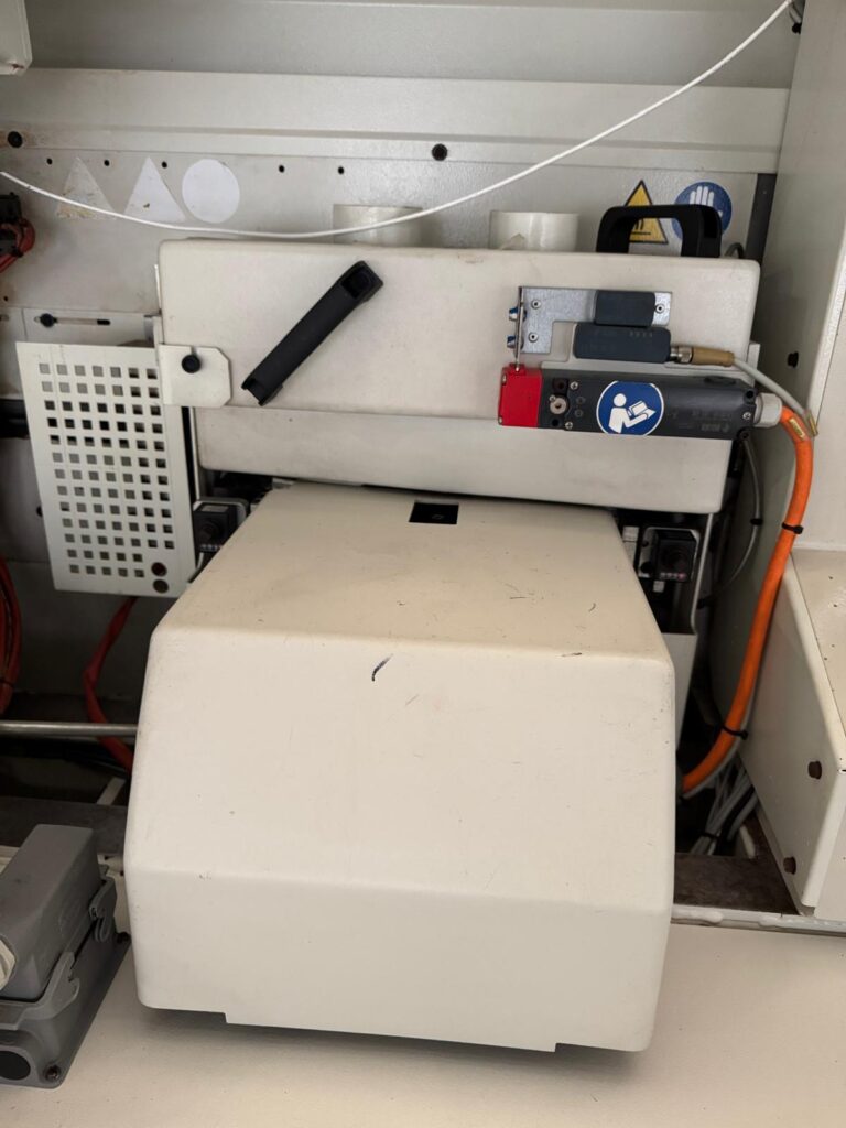 WhatsApp Image 2025-06-23 at 15.39.43 (3)