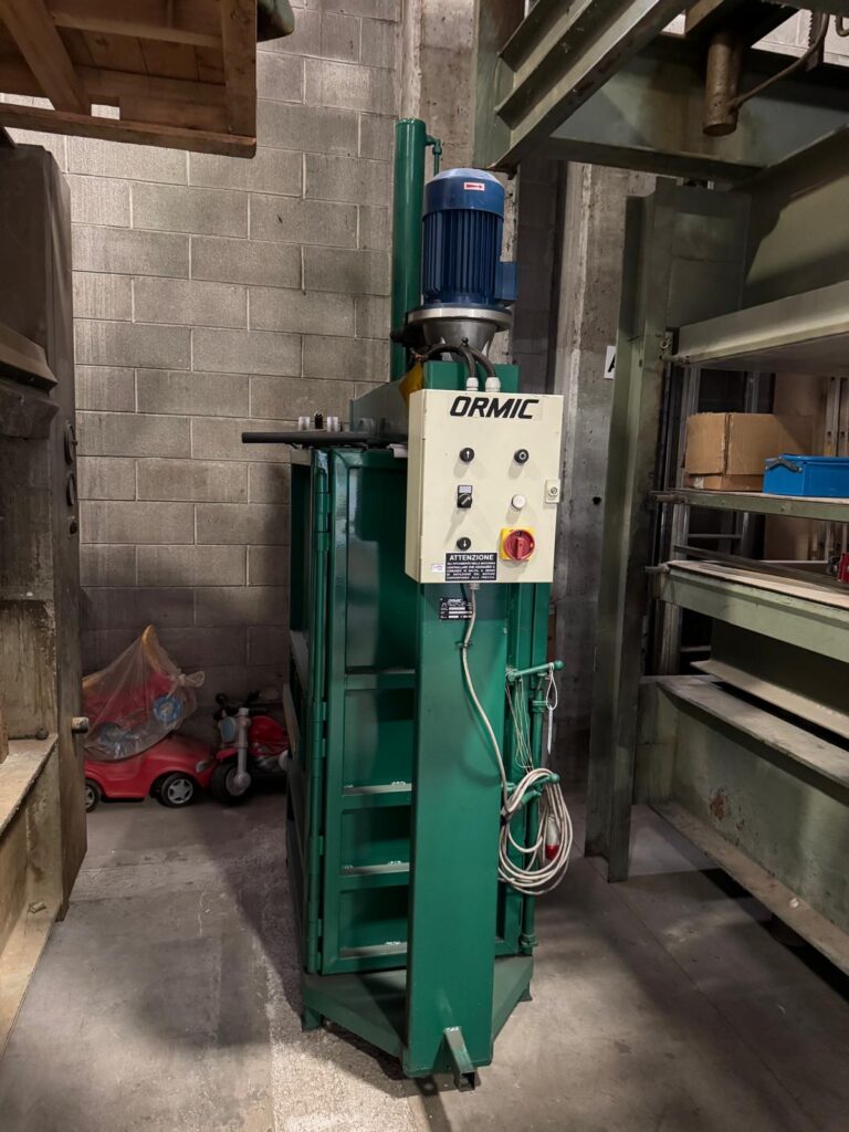 WhatsApp Image 2025-10-17 at 14.56.00