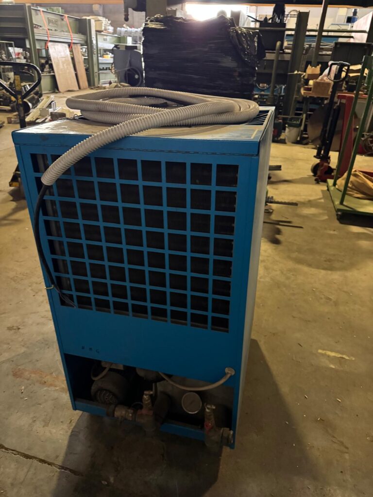 WhatsApp Image 2025-10-17 at 14.57.12 (4)