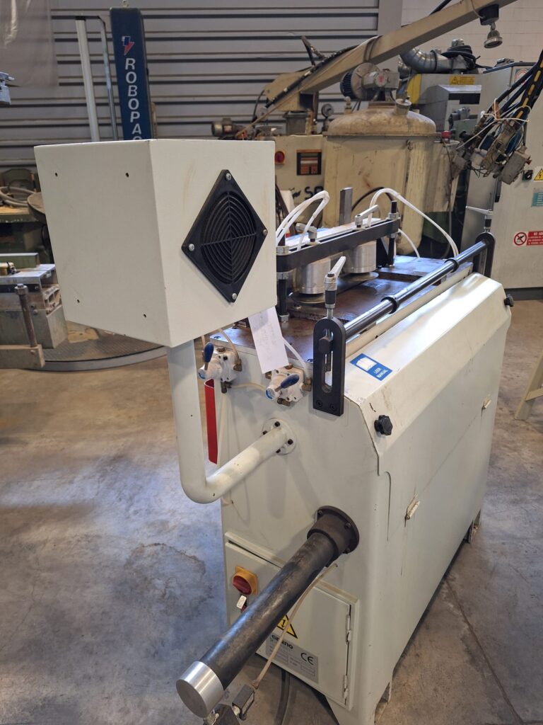 WhatsApp Image 2025-10-27 at 09.27.44 (1)